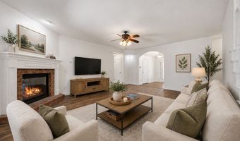 2201 SW Juniper Ave, Bentonville, AR 72713