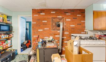 15 Dummer Street Ct, Bath, ME 04530