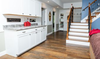 2804 Hash Ridge Rd, Barboursville, WV 25504