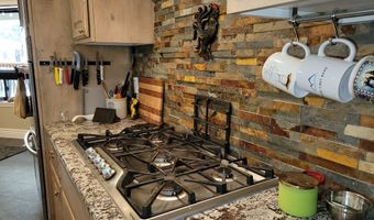 191 Clear Creek Rd, Cascade, ID 83611