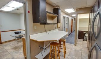 3300 E Broadway, Alton, IL 62002