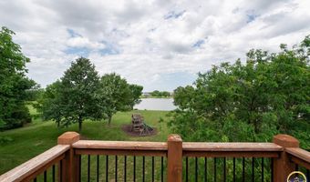 6425 SW South Pointe Dr, Auburn, KS 66402