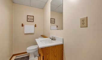 125 Deer Ridge Dr, Barrington, NH 03825