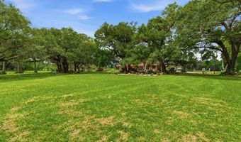 776 Sand Pit Rd, Arnaudville, LA 70512