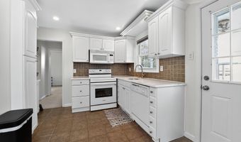 3127 CORNWALL Rd, Baltimore, MD 21222