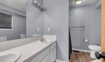 1826 N Columbine Cir, Andover, KS 67002