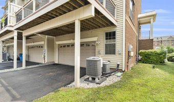 22515 NAUGATUCK Sq, Ashburn, VA 20148