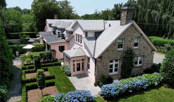 3 Hazard Ave, Newport, RI 02840