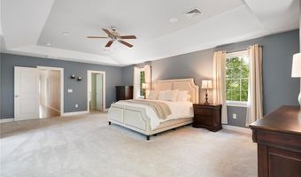 4 Morning Star Ct, Lincoln, RI 02865