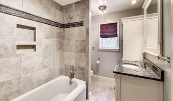 2012 BERMONDSEY Dr, Bowie, MD 20721
