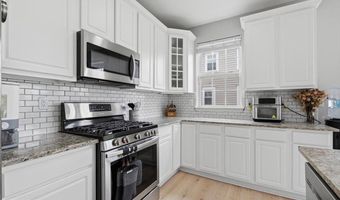 271 CAMERON STATION Blvd 103, Alexandria, VA 22304