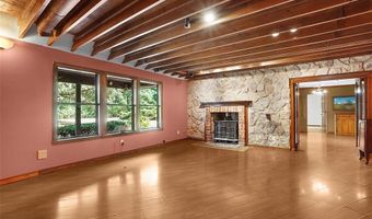 6703 Frandsen Rd, Alhambra, IL 62001