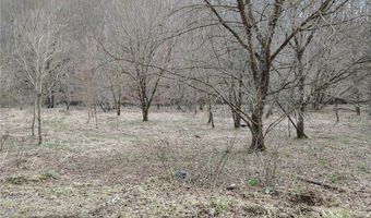 3 Flat Creek Rd, Alkol, WV 25501