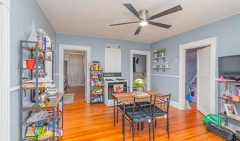 12 Lenox St, Cumberland, RI 02864