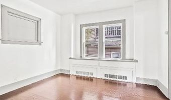 1260 Newton St, Akron, OH 44305