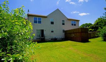 5631 STONECROFT Ln, Allentown, PA 18106