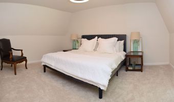 835 N Woodland Cir, Bloomfield, IN 47424