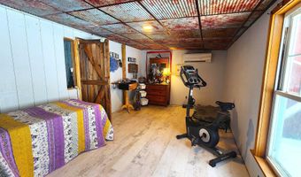 2029 N Hill Rd, Andover, VT 05143