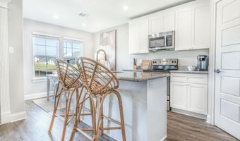 9710 W Oaklawn Rd, Biloxi, MS 39532