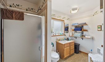 830 CHICAGO Ave, Bandon, OR 97411
