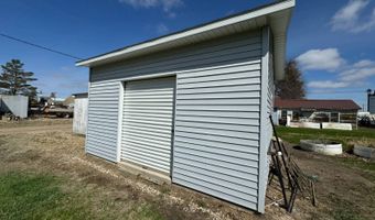 806 7th Ave, Britton, SD 57430