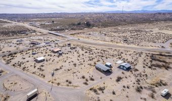 10 Seco Ct, Caballo, NM 87931