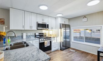 437 Riverfront Dr, Bullhead City, AZ 86442