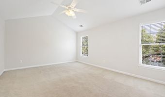 43598 DUNHILL CUP Sq, Ashburn, VA 20147