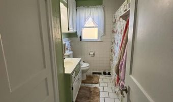 207 S 7th St, Amory, MS 38821