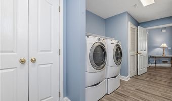 212 Adams Pointe Blvd 7, Adams Twp., PA 16046
