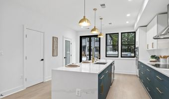 4411 5 ILLINOIS Ave NW, Washington, DC 20011