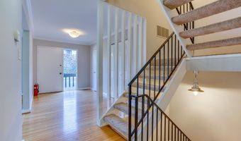 4405 ELAN Ct, Annandale, VA 22003