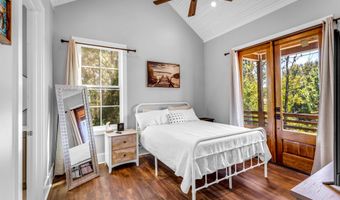 4063 Blue Jay St, Bay St. Louis, MS 39520