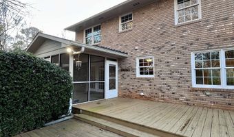 325 University Cir, Athens, GA 30605