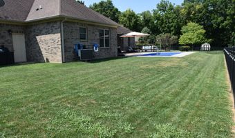 8034 Clearwater Ct, Plainfield, IN 46168