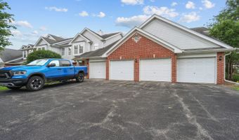 1727 W Hawkes St 8, Arlington Heights, IL 60004