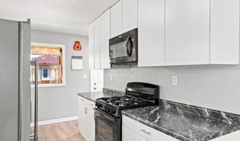 959 North St, Anoka, MN 55303