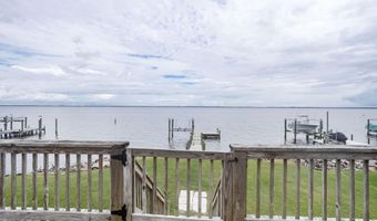 201 Hickory Point Dr, Aurora, NC 27806
