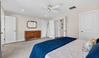 8106 ZOE Pl, Alexandria, VA 22306