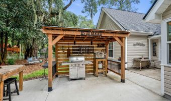 17 Westminster Pl, Beaufort, SC 29907