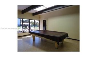 3475 N Country Club Dr 514, Aventura, FL 33180