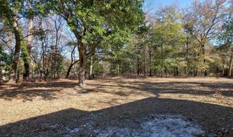 1616 Lakeview Ave, Camden, SC 29020