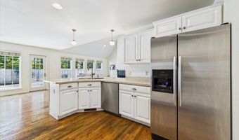 2700 Meadow Creek Way, Arcata, CA 95521