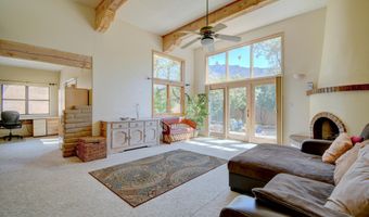 2762 Cliffrose Dr NE, Albuquerque, NM 87122