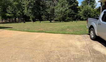 514 Englewood Dr, Abbeville, AL 36310