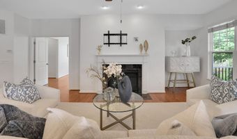 20997 POTOMAC TRAIL Cir, Ashburn, VA 20148