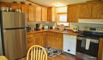 29 Ashleigh Ln, Standish, ME 04084