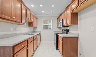 2392 GARDENBROOK, Memphis, TN 38134