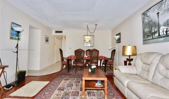 3020 Marcos Dr S208, Aventura, FL 33160