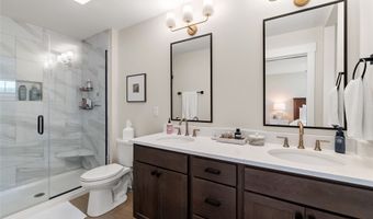 2302 SW Parkway Ln, Ankeny, IA 50023